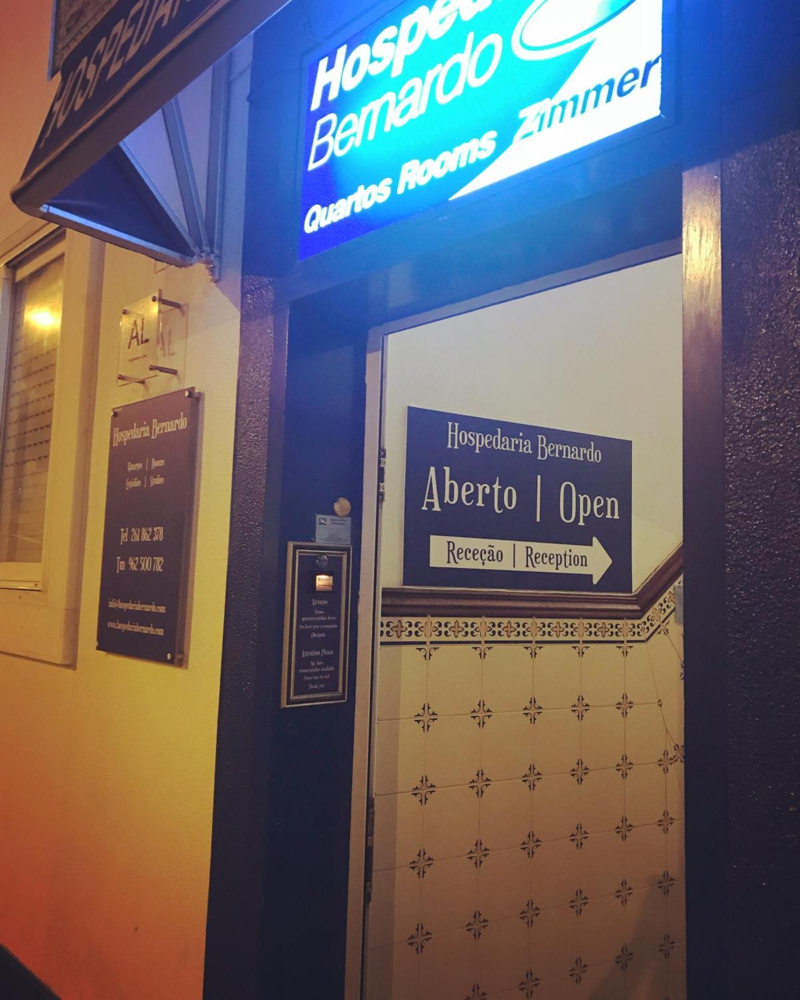 Hospedaria Bernardo Ericeira Eksteriør bilde